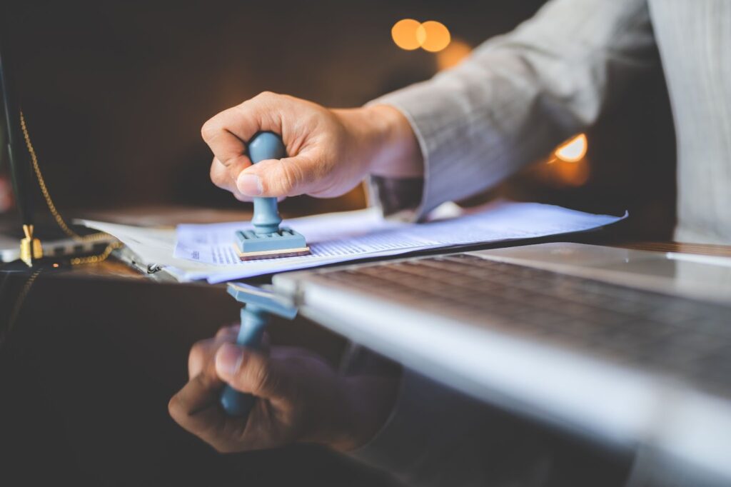 certified mobile notary service - legal and financial considerations